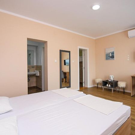 Danubiana Apartments 5 Kladovo Dış mekan fotoğraf