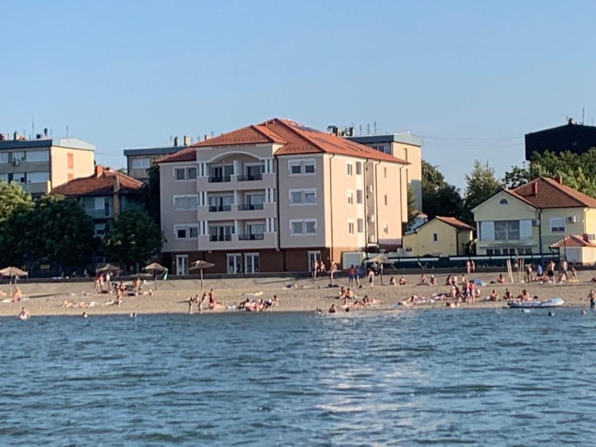Danubiana Apartments 5 Kladovo Dış mekan fotoğraf