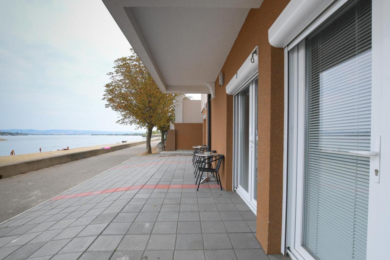 Danubiana Apartments 5 Kladovo Dış mekan fotoğraf